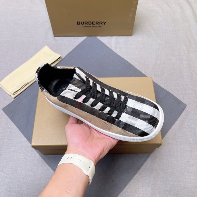 Burberry Sneakers